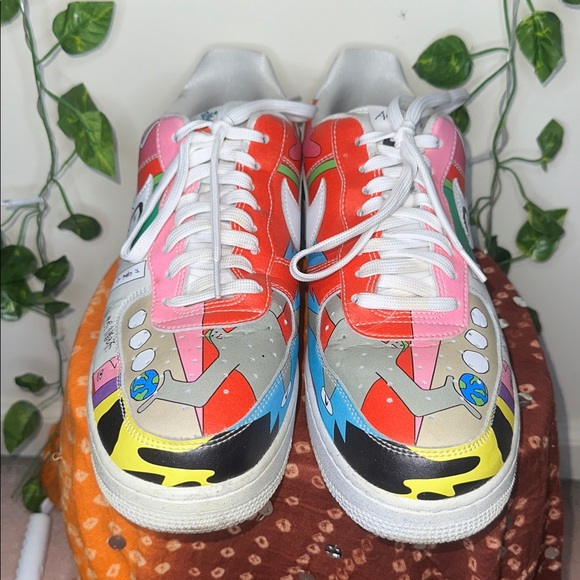 Nike Men’s Ruohan Wang x Nike Air Force 1 Low - Picture 4 of 10